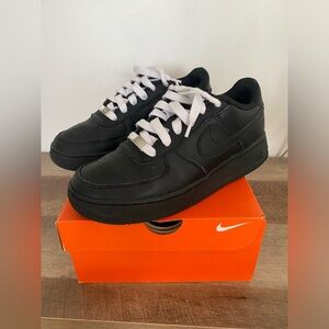 Nike AF1 size 6.5 Y